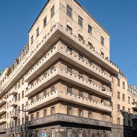 Classbnb - Due Moderni Appartamenti A 1Km Dall'Arco Della Pace Милано Екстериор снимка