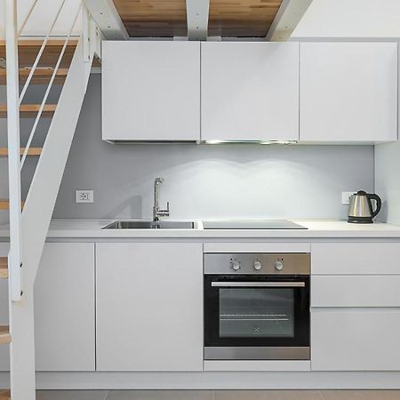 Classbnb - Due Moderni Appartamenti A 1Km Dall'Arco Della Pace Милано Екстериор снимка