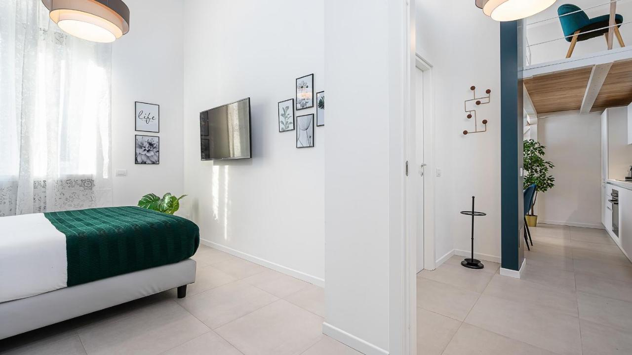 Classbnb - Due Moderni Appartamenti A 1Km Dall'Arco Della Pace Милано Екстериор снимка