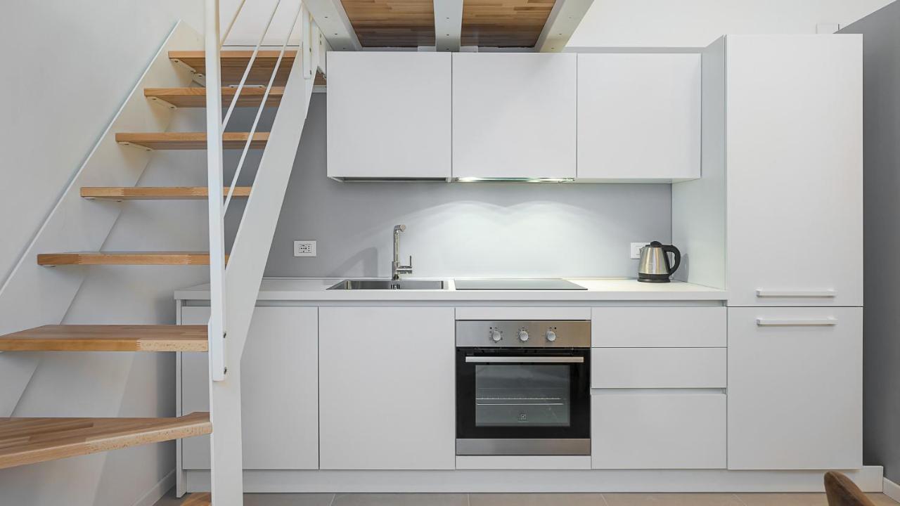 Classbnb - Due Moderni Appartamenti A 1Km Dall'Arco Della Pace Милано Екстериор снимка